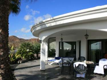 Bungalow im FKK Badeort Charco del Palo mit Terrasse Bungalow im FKK Badeort Charco del Palo mit Terrasse