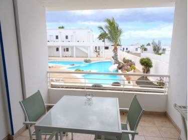 Strandnahe Ferienwohnung mit Pool in Puerto del Carmen Strandnahe Ferienwohnung mit Pool in Puerto del Carmen